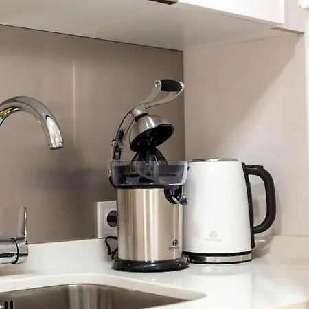 Apartman En Santa Cruz. Diseno Y Ubicacion