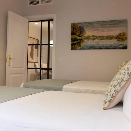 Apartman En Santa Cruz. Diseno Y Ubicacion *